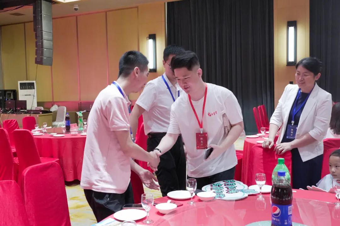 https://mmbiz.qpic.cn/mmbiz_jpg/k0n4IOhhse7fKicibTEKwr6CFDg8WJm2V1iaRnNicVpxShflJHEpatoQBXlKE3aX5LpGoXNsyFLncWOPfnwIQTLkkA/640?wx_fmt=jpeg&from=appmsg