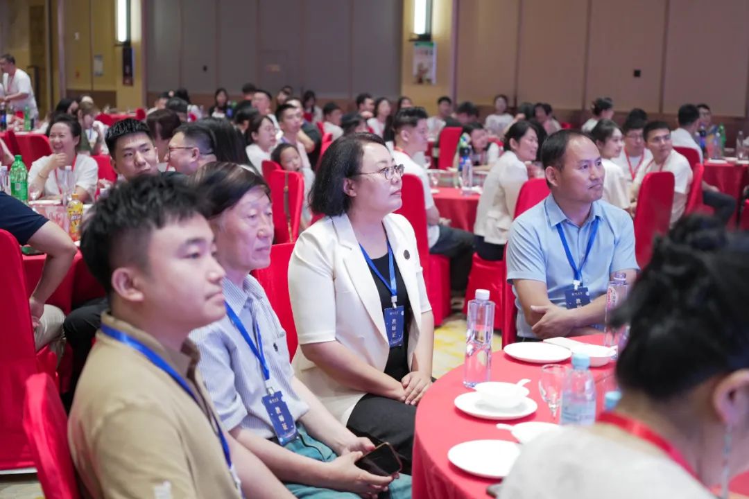 https://mmbiz.qpic.cn/mmbiz_jpg/k0n4IOhhse6bsng3T95QeljWcLoP7Ps8PaYHfAmUx4TIZ1sgeG6XvdJuHM7B5ugYCceHUcRc6Bnzfh58LibXG3g/640?wx_fmt=jpeg&from=appmsg