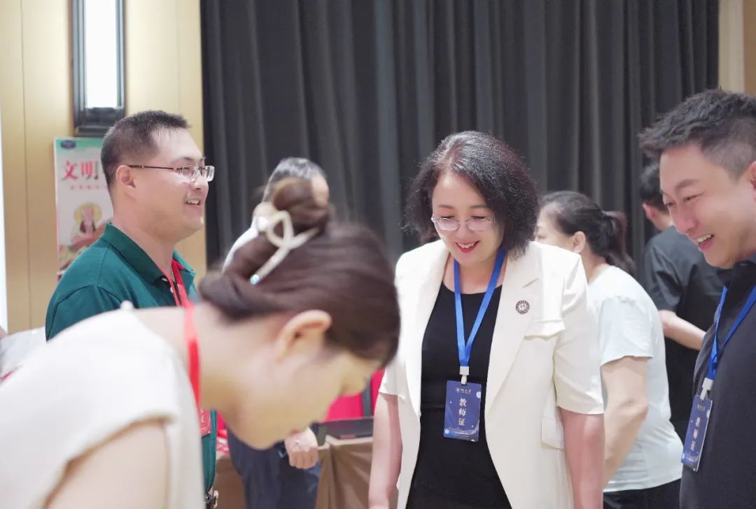 https://mmbiz.qpic.cn/mmbiz_jpg/k0n4IOhhse6bsng3T95QeljWcLoP7Ps8z6qmgm32L75uRgVCzo8tpBf8ibg16YKicgM7diabiaUdCHTozA05Y4AxrA/640?wx_fmt=jpeg&from=appmsg