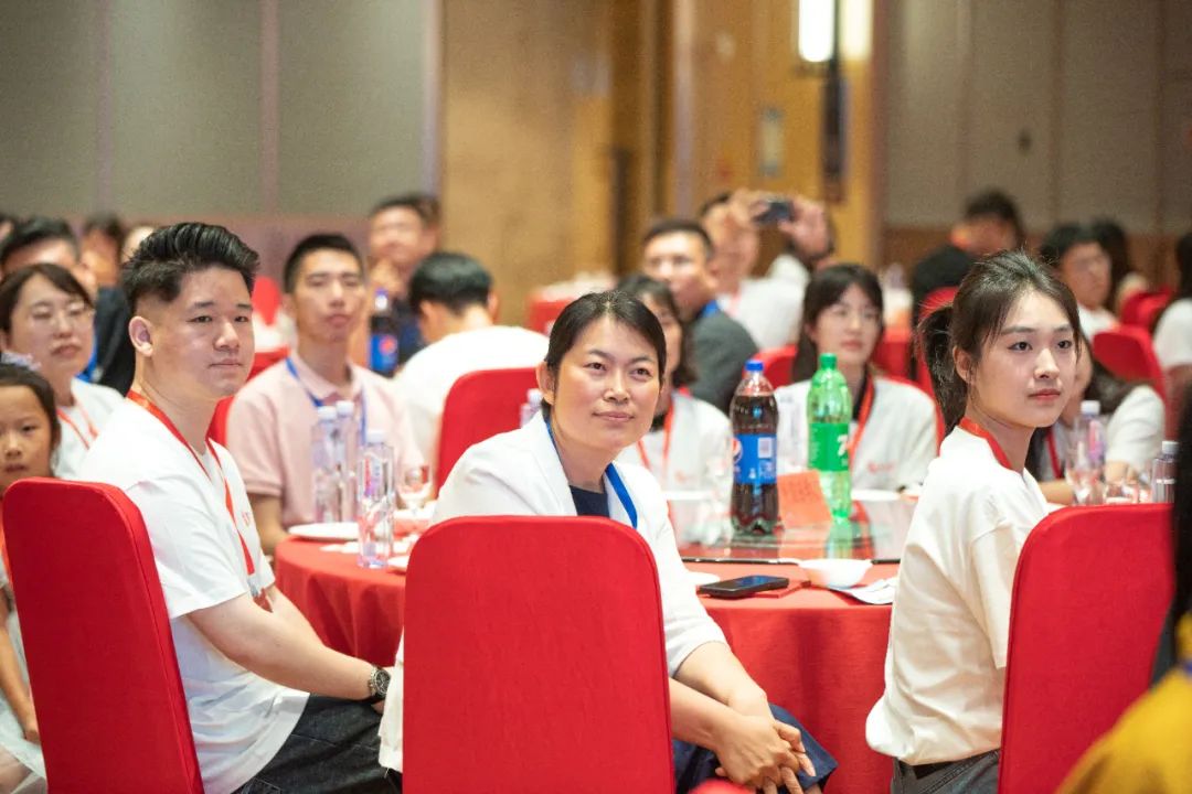 https://mmbiz.qpic.cn/mmbiz_jpg/k0n4IOhhse7fKicibTEKwr6CFDg8WJm2V1Z0porHL8Ot47BSBCicudicsUTQGMckLs7bJBFu1wLORpG2HkbMkXbwVA/640?wx_fmt=jpeg&from=appmsg