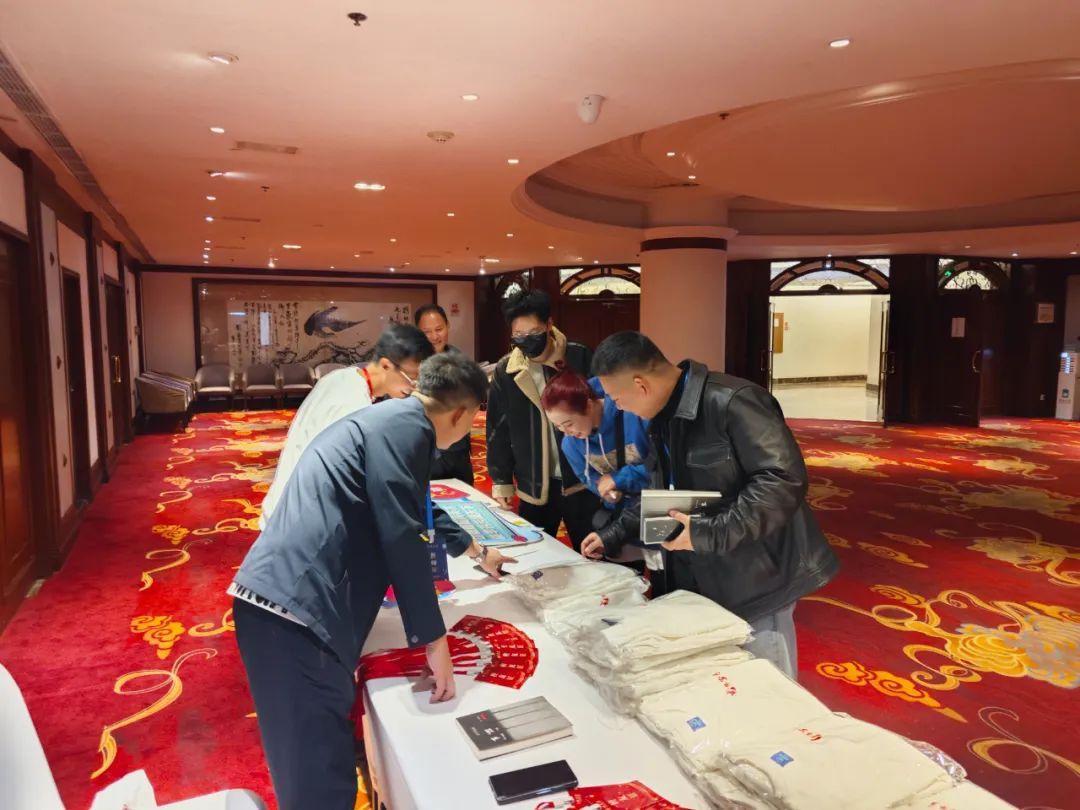 https://mmbiz.qpic.cn/mmbiz_jpg/k0n4IOhhse63t4AV40nUKUezmBhbwx90HNdwSlmy5EZiaibOprBAKibyqJprKibJhiaBF8MvusU4k1ZDyNibvpJyUuLA/640?wx_fmt=jpeg